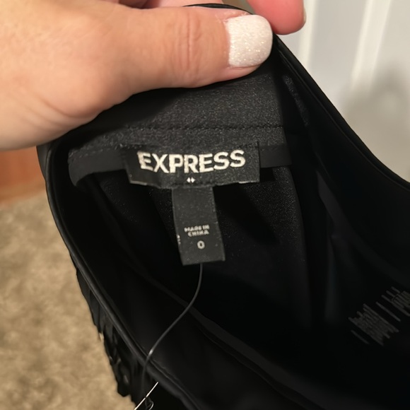 NWT Express black fringe skirt size 0 - Picture 6 of 8